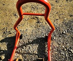 Paddock stands - Image 8/10