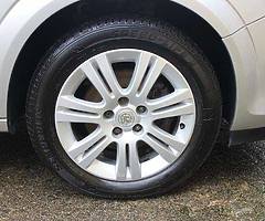 Vauxhall Astra elite 1.6 petrol (High spec model) - Image 3/10