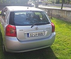 Estou vendendo urgente esse carro . Em perfeitas condições . Motivo: Estamos indo embora de Dublin