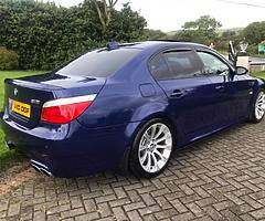 2005 bmw m5