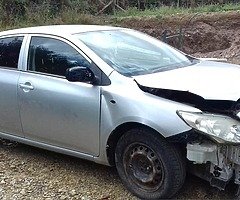 07 corolla 1.4 VVTi Parts available