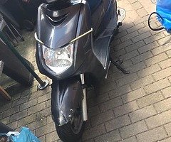 125 yamaha cygnus and a 110 pitbike swaps or offers