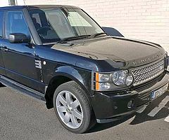 RANGE ROVER HSE CREWBAB 5 SEATER €330 ROAD TAX. NEW D.O.E