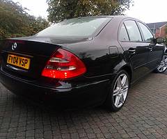 MINT MERCEDES BENZ E220 CDI CLASSIC AUTOMATIC FULL LEATHER - Image 4/10