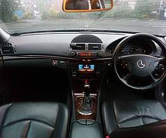 MINT MERCEDES BENZ E220 CDI CLASSIC AUTOMATIC FULL LEATHER - Image 8/10