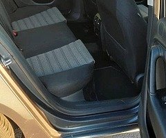 Volkswagen Passat - Image 4/5