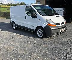 2001 to 2006 Vivaro Traffics Breaking breaking