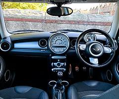Mini Cooper S 2010 - only 53K miles - FSH - NCT 02/20 - Immaculate Condition - Image 9/10