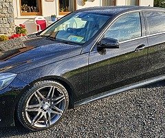 Mercedes Benz E300 AMG Sport Bluetec Hybrid - Image 5/10