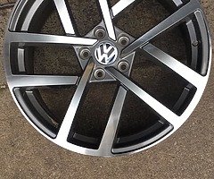 19” VW JURVA ALLOY WHEELS AND BRAND NEW TYRES GOLF PASSAT SEAT SKODA