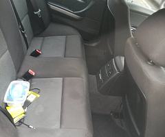 320d 2005 - Image 4/9