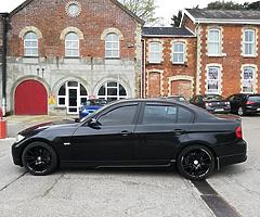 320d 2005 - Image 6/9