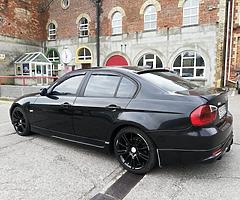 320d 2005 - Image 8/9