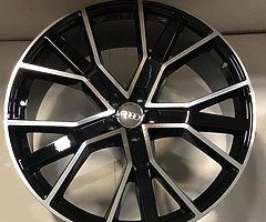 22” AUDI Q5 ALLOY WHEELS AND TYRES BRAND NEW