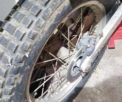 2001 Gas Gas Contact