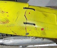 2001 Gas Gas Contact