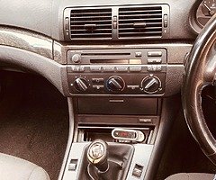 BMW 320d - Image 3/7