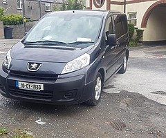 2010 wheelchair ac accecable(+4)