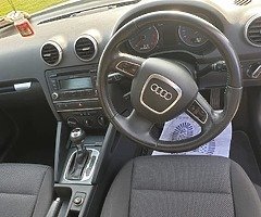 AUDI A3 AUTOMATIC 1.6 TDI - Image 4/8