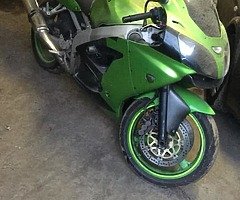 Zxr600