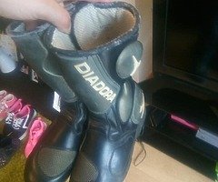 Textile motorcycle jacket and trousers and boots - Image 4/4