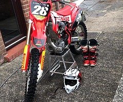 Alpeinstar tech 5s and bell moto 9 helmet!!