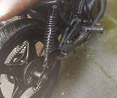 1979 Honda CB - Image 3/9