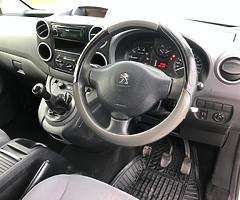 2012 Peugeot Partner - Image 8/10
