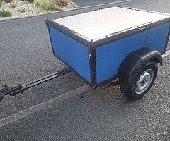 Car trailer