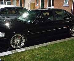 Lads anyone know someone breaking a Honda Legend need a window reg for mine