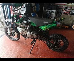 2015 Stomp Super