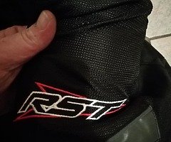 Rst jacket and trousers