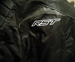 Rst jacket and trousers - Image 5/9