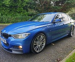 2013 BMW 318D M-SPORT PLUS F30
(M-Performance Kit Xenon Lights HK Sound 19" 403 Alloys)