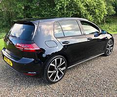 2015 Volkswagen Golf - Image 3/9