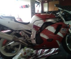 Gsxr 750 slingshot