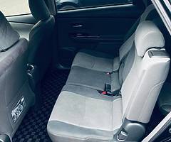 Toyota Prius alpha 2013 7 seater - Image 5/10