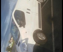 142 Opel Vivaro