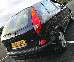 2005 Nissan Almera Tino - Image 3/10