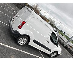 2012 partner 3 seater