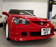 Honda Integra DC5. Rare Milano Red. Genuine 14,000 miles - Image 5/10