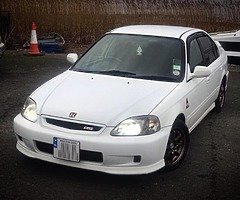 Jap Import Civic Ferio Vi-Rs  - Image 3/3