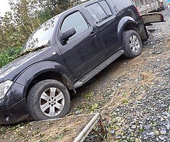 Nissan pathfinder 3.0