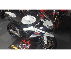 2010 Suzuki GSXR750 L0 - Image 3/3