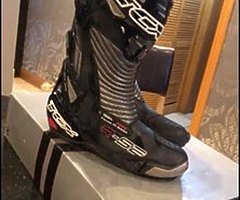 Moterbike boots