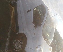 142 Opel Vivaro