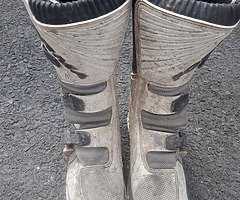 Kids, youth mx boots