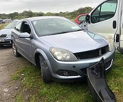 Few cars for breaking details in photos - Image 6/10