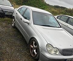 Few cars for breaking details in photos - Image 10/10