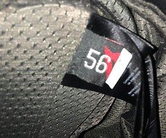 Dainese two piece leathers - Image 9/10